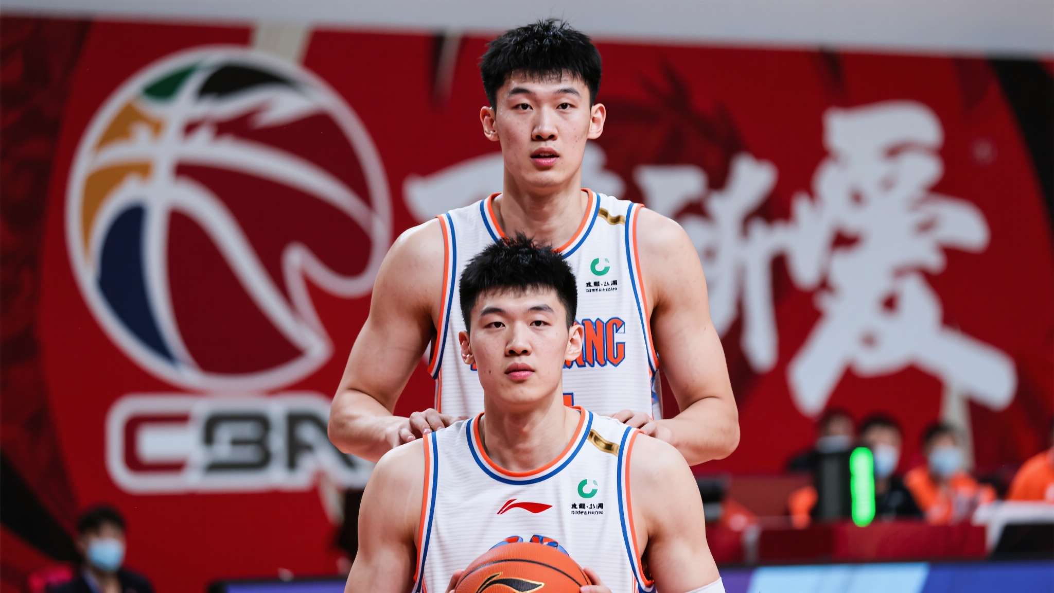 CBA消息!徐昕完成新签约,辽宁四外援全部不留,潘江用人遭质疑 CBA消息!徐昕完成新签约,辽宁四外援全部不留,潘江用人遭质疑